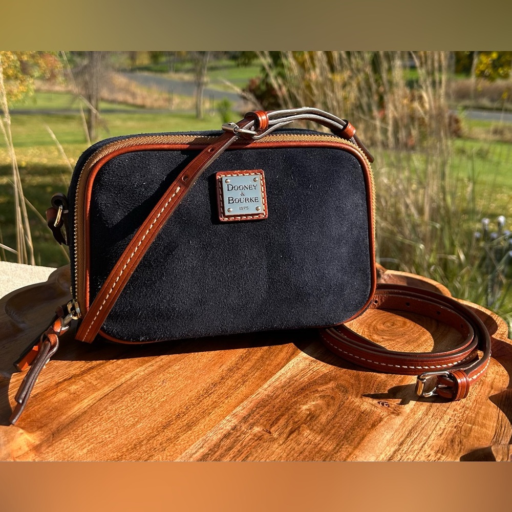 Dooney & Bourke Navy Suede Sawyer Crossbody EUC - Picture 17 of 17